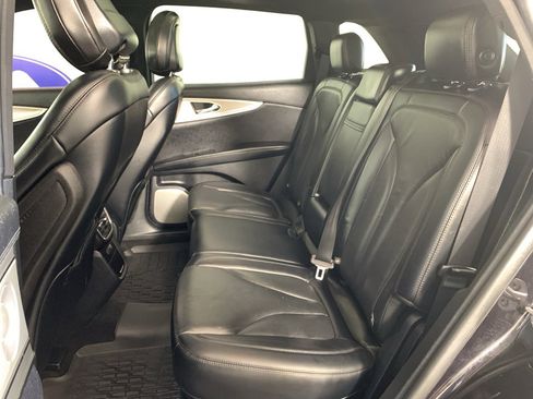 Used 2020 Lincoln Nautilus Reserve w/ Equipment Group 202A image 33