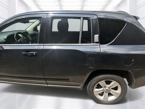 Used 2012 Jeep Compass Sport AWD/4WD image 20