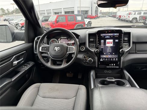 Used 2025 RAM 1500 Big Horn image 23
