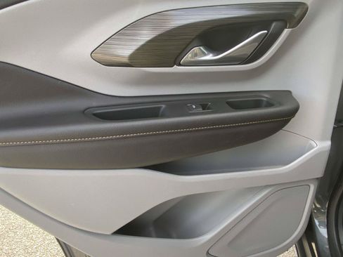Used 2020 GMC Terrain SLT w/ Preferred Package FWD image 15