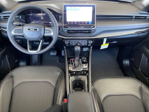New 2026 Jeep Compass Trailhawk w/ Sun, Sound & Navigation Group AWD/4WD image 9