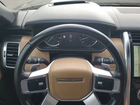 Used 2023 Land Rover Discovery HSE R-Dynamic image 21