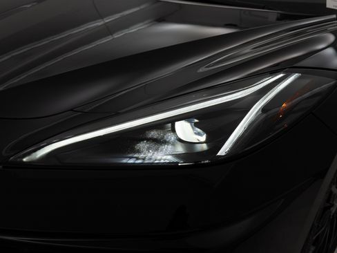 Used 2023 Chevrolet Corvette Stingray w/ Z51 Performance Package image 12