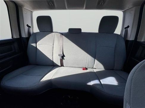 Used 2018 RAM 3500 Tradesman w/ Chrome Appearance Group RWD image 36