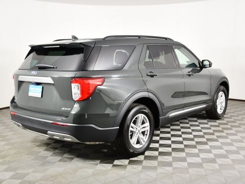 Used 2024 Ford Explorer XLT w/ Equipment Group 202A AWD/4WD image 6