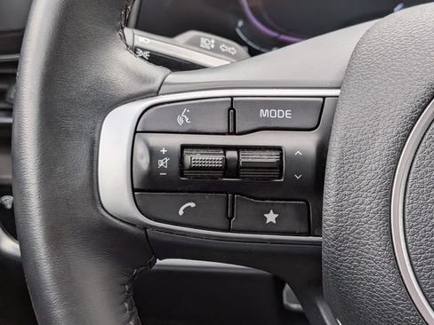 Used 2024 Kia Sportage EX FWD image 28