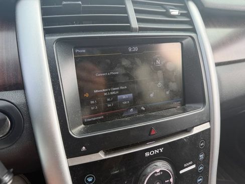 Used 2013 Ford Edge Limited w/ Class II Trailer Tow Pkg AWD/4WD image 26