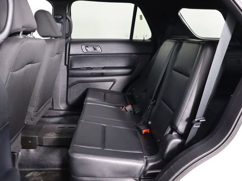 Used 2016 Ford Explorer 4WD Police Interceptor image 8