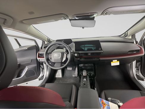 New 2026 Toyota Prius Plug-In Hybrid image 3