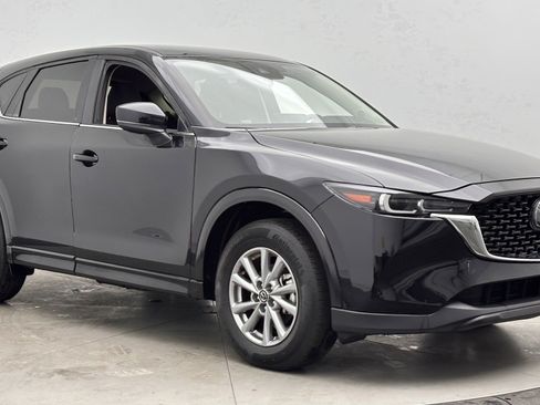 Used 2025 MAZDA CX-5 AWD 2.5 S w/ Select Package image 3