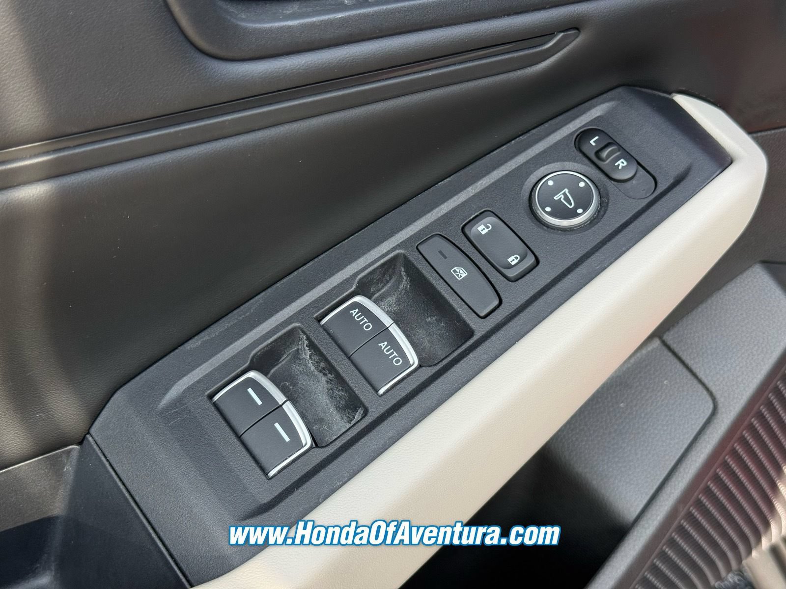 Certified 2024 Honda Accord EX image 23