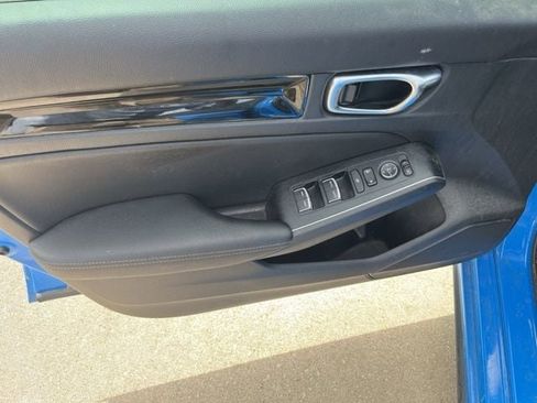 Used 2024 Honda Civic Sport Touring image 12