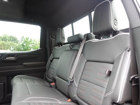 Used 2023 GMC Sierra 1500 AT4X AWD/4WD image 26