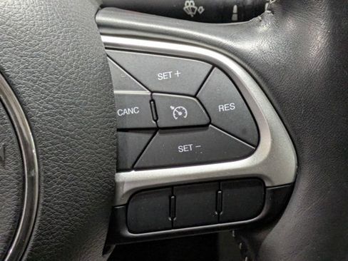 Used 2020 Jeep Compass Latitude FWD image 26