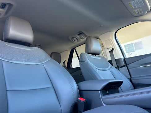 New 2026 Ford Explorer Active w/ Active Comfort Package image 15