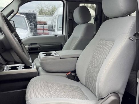 Used 2015 Ford F250 XLT image 12