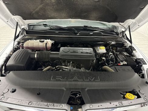 Used 2025 RAM 1500 Lone Star image 31