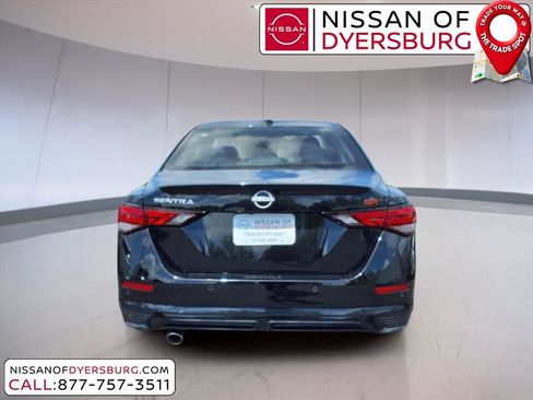 New 2025 Nissan Sentra SR image 6