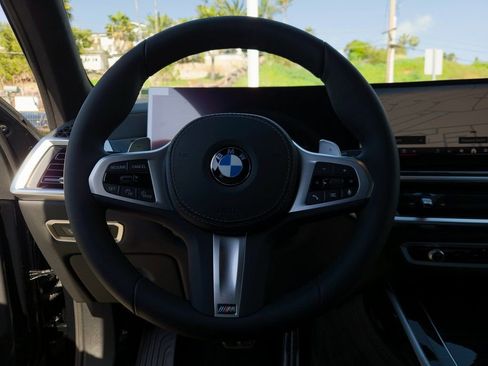 New 2026 BMW X7 xDrive40i w/ M Sport Package image 9