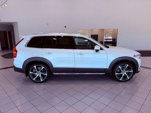Used 2017 Volvo XC90 T6 Inscription w/ Vision Package image 18
