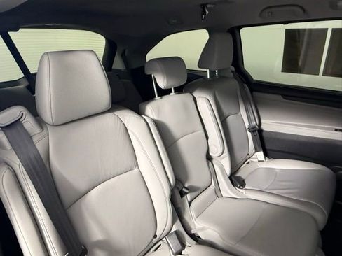 Used 2018 Honda Odyssey EX-L image 45
