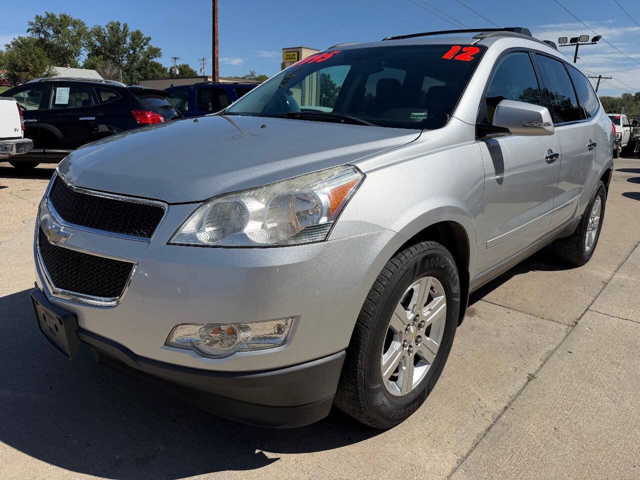 Used 2012 Chevrolet Traverse LT AWD/4WD image 3