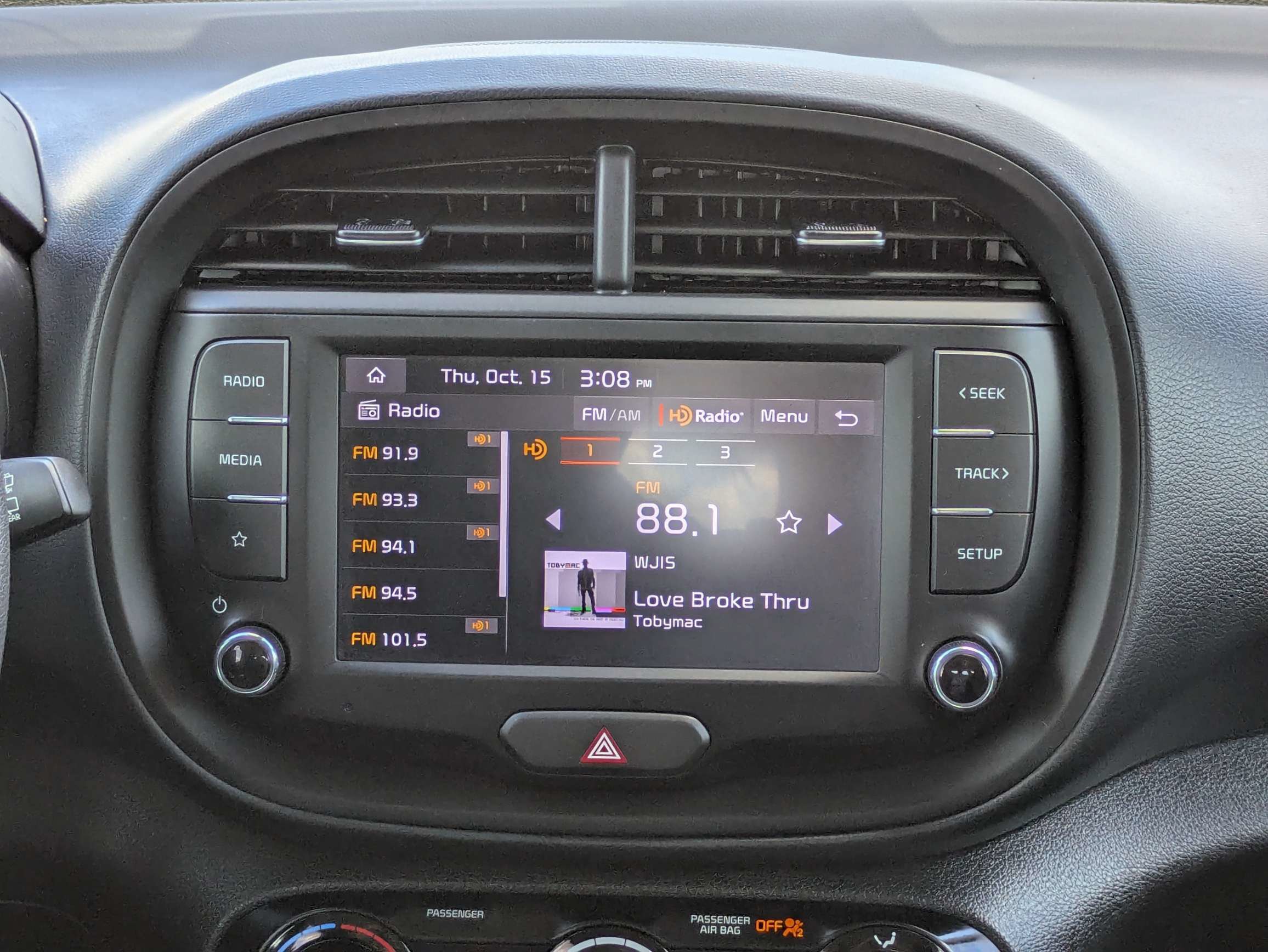 Certified 2024 Kia Soul LX w/ Option Group 015 FWD image 18