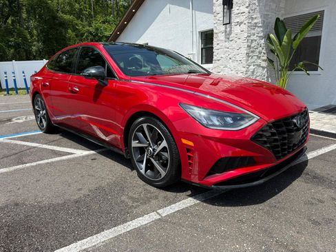 Used 2021 Hyundai Sonata SEL Plus w/ Tech Package FWD image 16