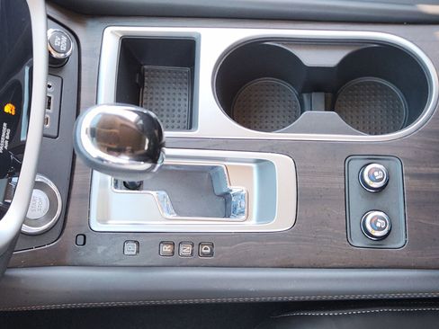 Used 2024 Nissan Murano Platinum w/ Cargo Package image 23