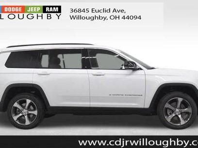 New 2025 Jeep Grand Cherokee L Limited w/ Luxury Tech Group II