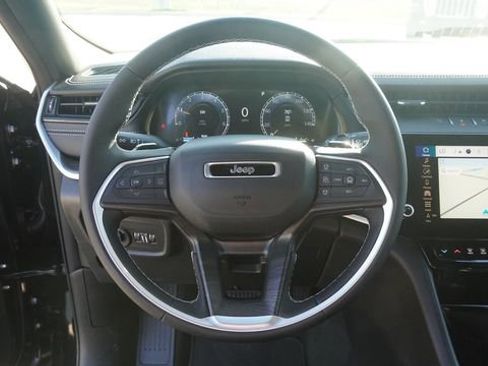 New 2026 Jeep Grand Cherokee Altitude AWD/4WD image 27
