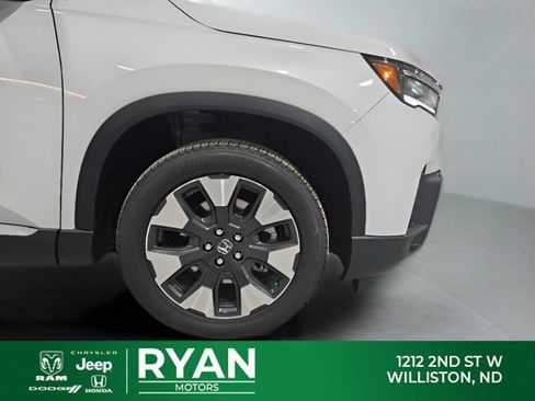 New 2026 Honda Pilot Elite image 12