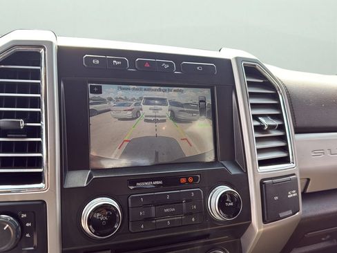 Used 2017 Ford F250 King Ranch w/ King Ranch Ultimate Package AWD/4WD image 18