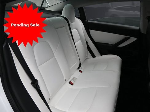 Used 2019 Tesla Model 3 Standard Range Plus image 28