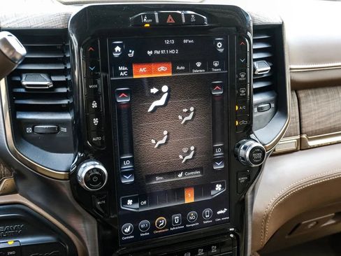 Used 2021 RAM 2500 Limited AWD/4WD image 40