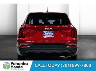 Used 2023 Kia Sorento LX video 3