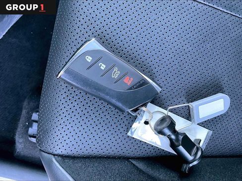 Used 2024 Lexus RX 500h F Sport w/ Convenience Package image 15