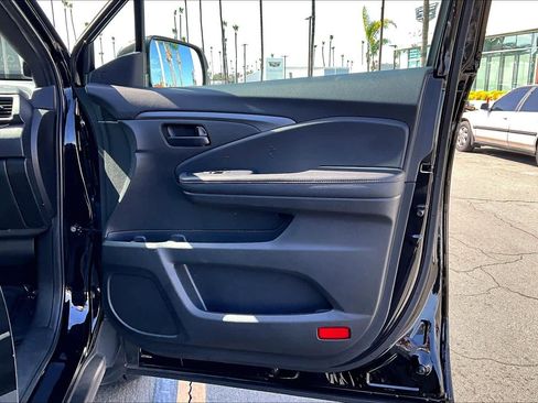Used 2023 Honda Passport TrailSport image 23