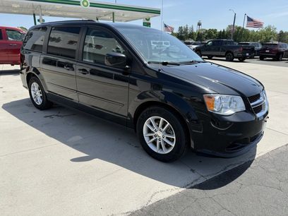 Used 2016 Dodge Grand Caravan SXT