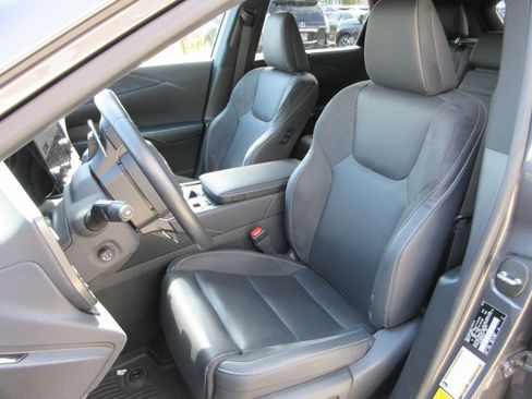Used 2025 Lexus RX 450h AWD w/ Luxury Package image 20