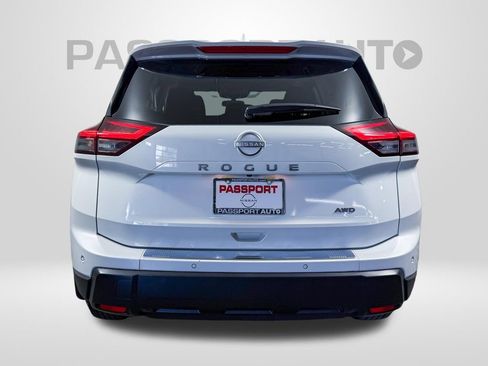 Certified 2026 Nissan Rogue SV AWD/4WD image 7
