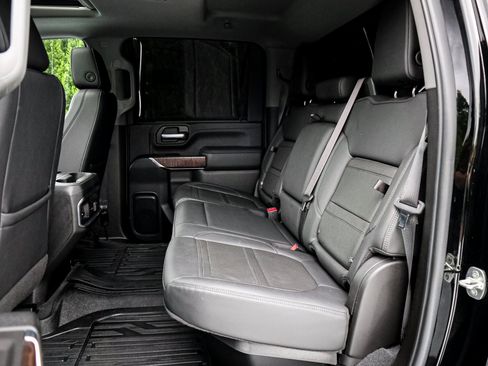 Used 2021 GMC Sierra 2500 Denali w/ Denali Ultimate Package AWD/4WD image 31