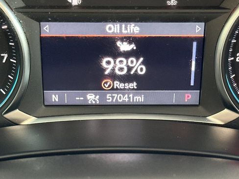 Used 2024 Chevrolet Equinox LT FWD image 25