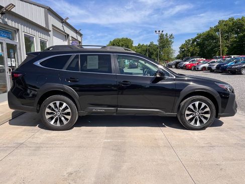 Used 2023 Subaru Outback Limited AWD/4WD image 8