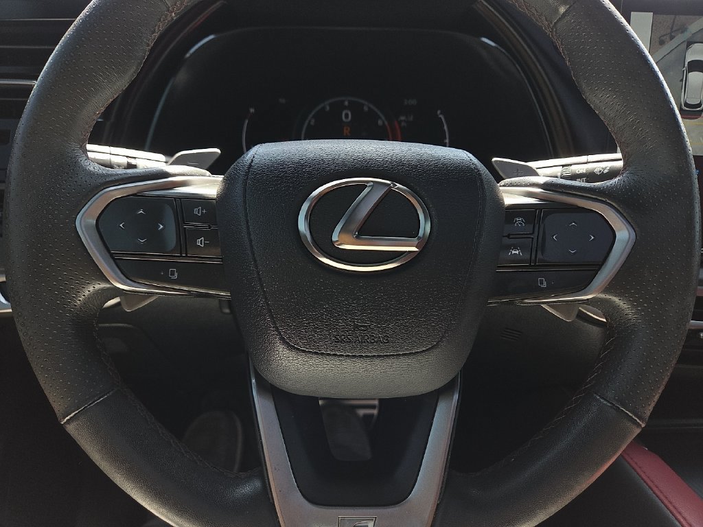 Used 2023 Lexus RX 350 F Sport w/ Accessory Package (Z1) AWD/4WD image 19