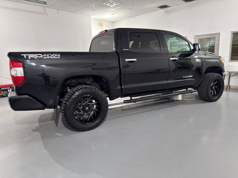 Used 2017 Toyota Tundra Limited image 9