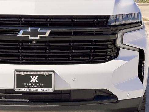 Used 2024 Chevrolet Suburban RST w/ Luxury Package image 13