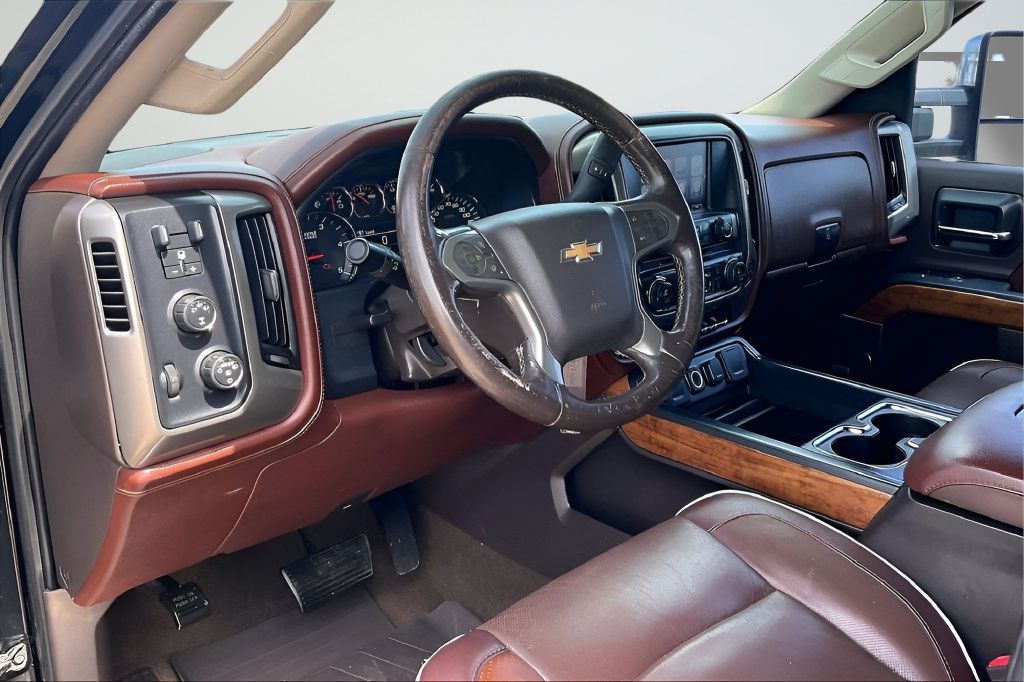 Used 2016 Chevrolet Silverado 3500 High Country w/ Duramax Plus Package AWD/4WD image 14