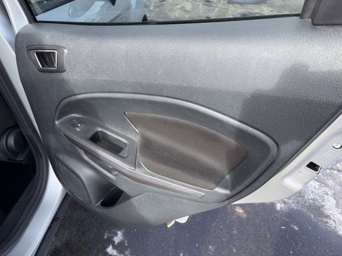 Used 2020 Ford EcoSport SE image 12
