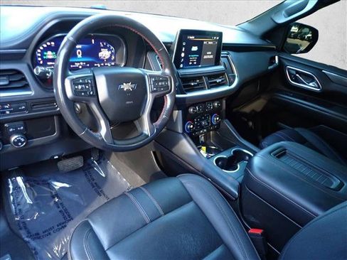 Used 2022 Chevrolet Tahoe RST w/ Luxury Package AWD/4WD image 12